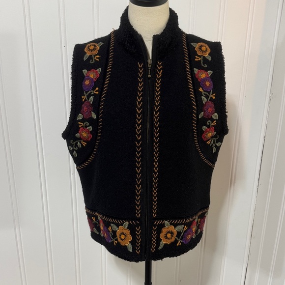 Icelandic Design Embroidered Floral Wool Vest M Medium - Picture 1 of 12